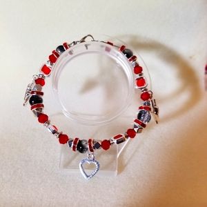 NWT Handcrafted Sweet Heart Collection Charm Bracelet # 5.